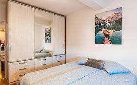 Flexible Selfcheckins 40 - Zagreb - Parking - Big Loggia - New - 2 Beedroms